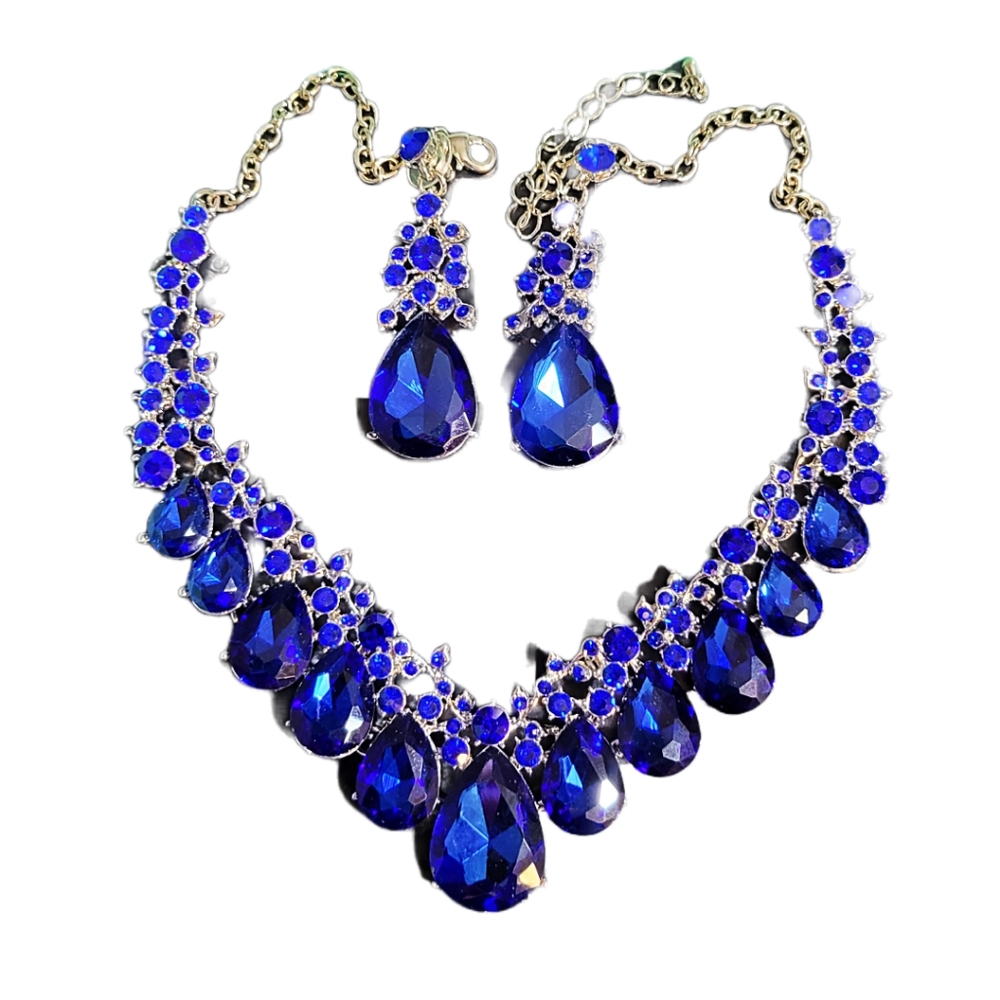 NEW Blue Necklace & Earings